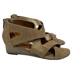Donald Pliner Women Vela Wedge Sandals size 6.5